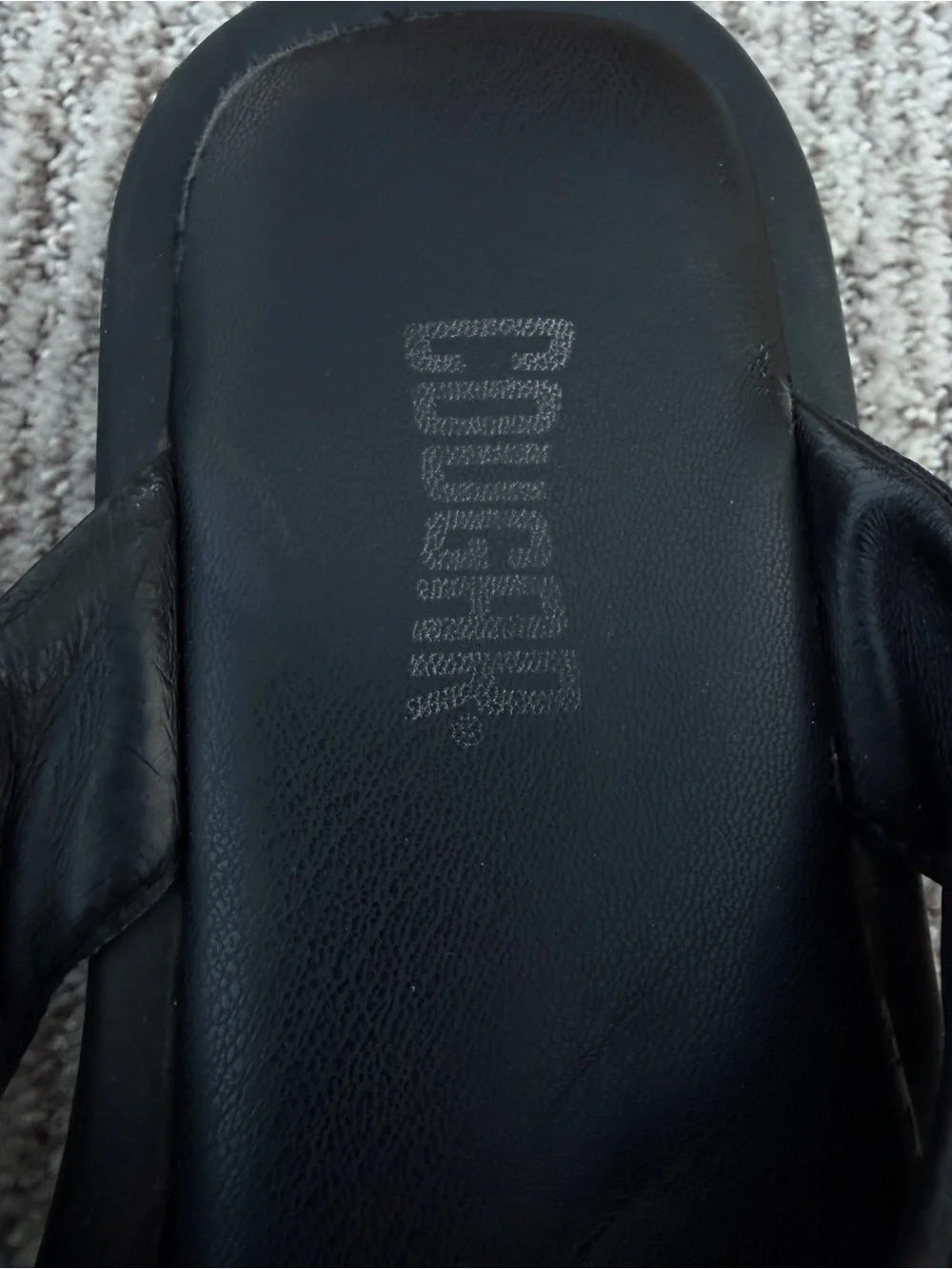 Cougar Jacy Black Leather Chunky Platform Thong Sandals Flip Flops Size 9